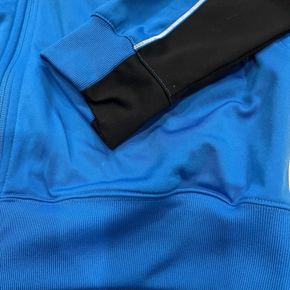 [M]Adidas Original Men Blue and Black Track Performance Jacket - Picture 2 of 9
